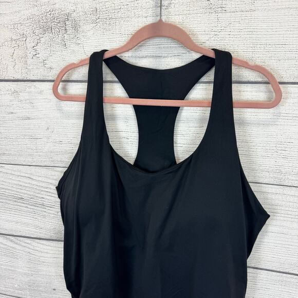 Fabletics Plus Size Active Black Racerback Bra Tank Size 4X - Picture 2 of 7